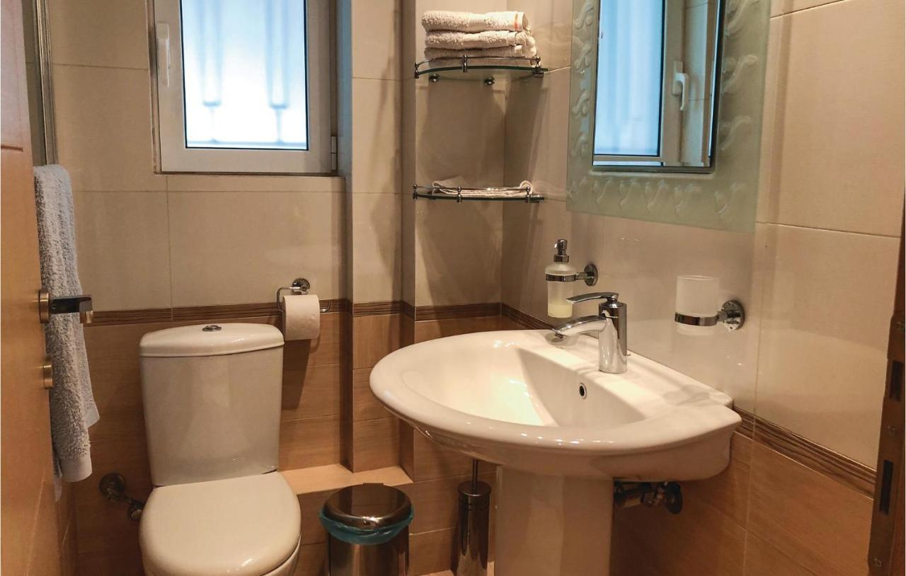 Amazing Home In Artemida With Kitchen Εξωτερικό φωτογραφία